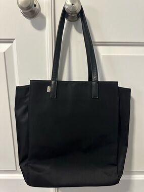 Beis commuter tote